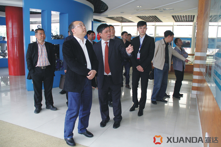 浙江省科技厅厅长周国辉到华体官方网页版调研